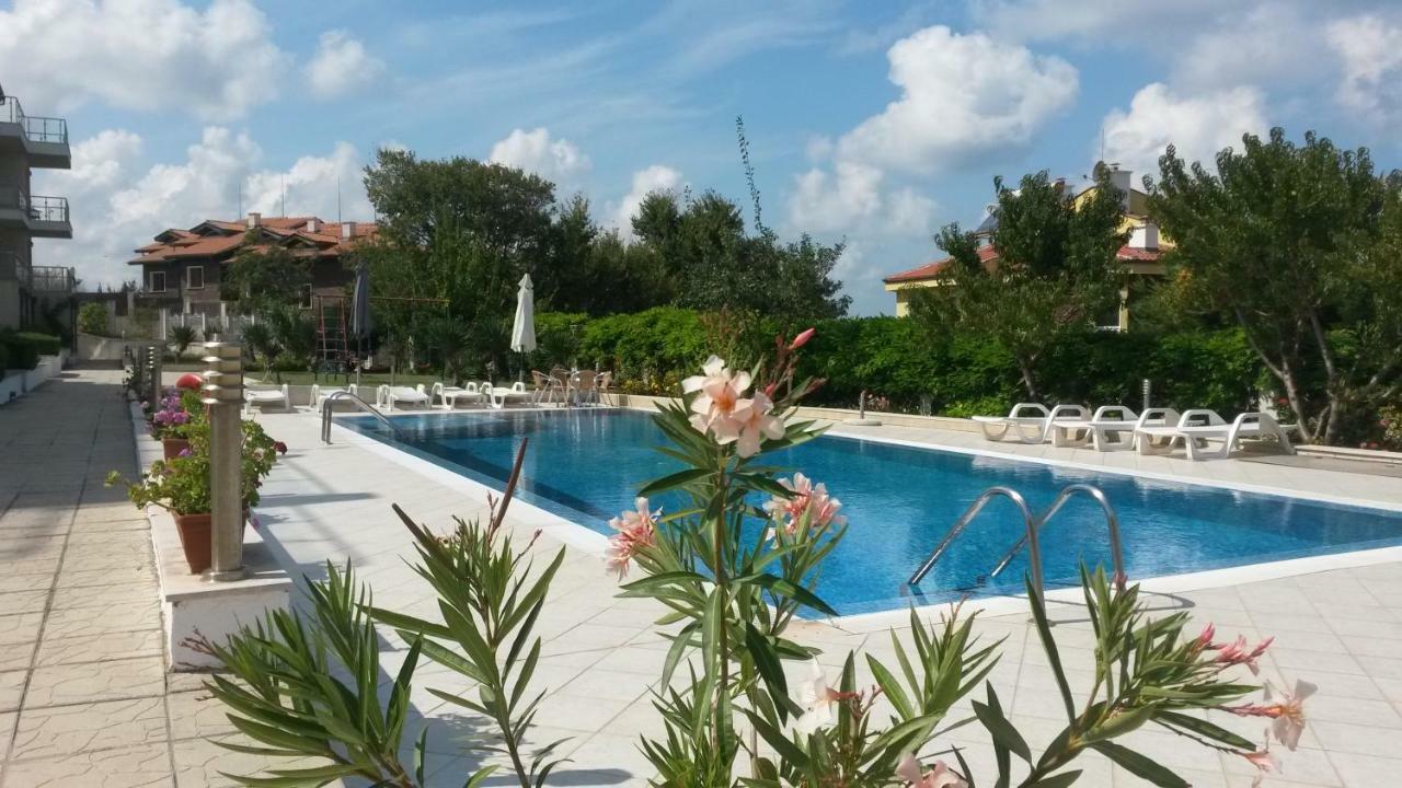 سوزوبول Menada Apolon Apartments المظهر الخارجي الصورة